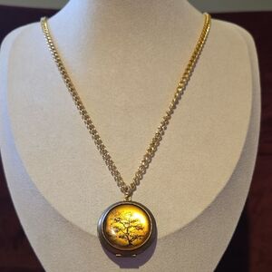 Vintage Brass Tone Tree Locket Pendant Necklace